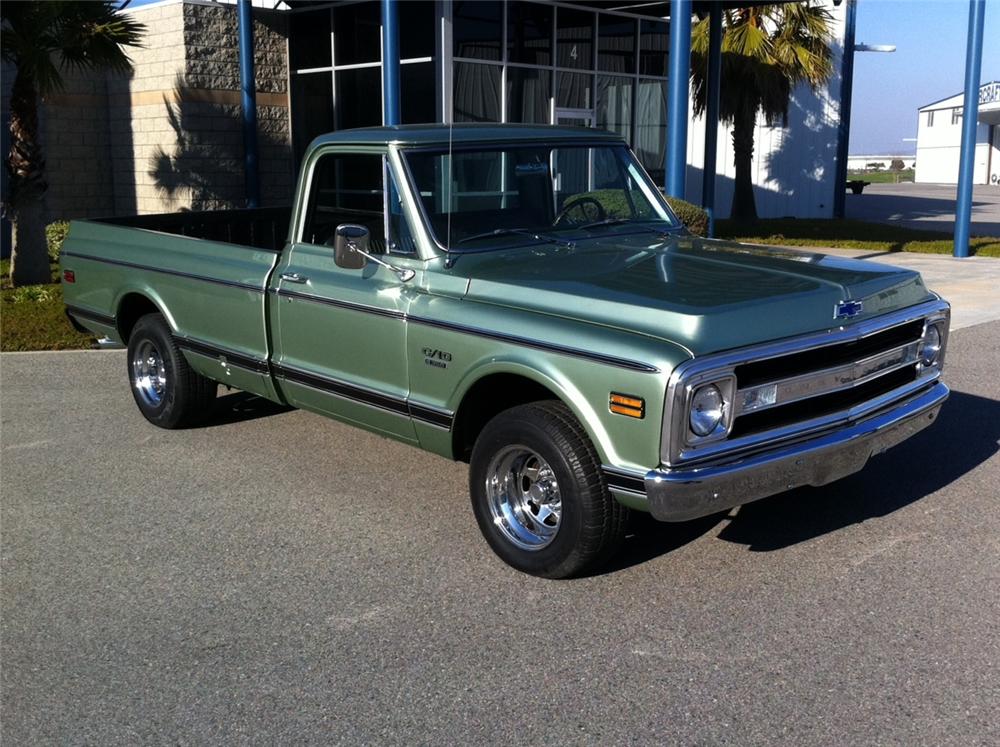 1970 CHEVROLET C-10 PICKUP