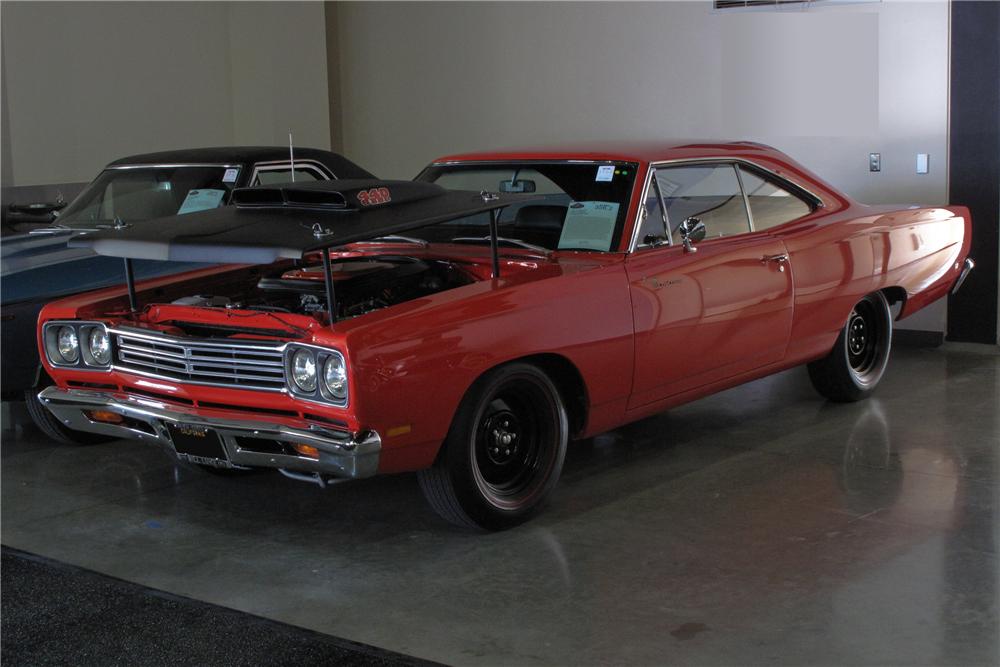 1969 PLYMOUTH ROAD RUNNER 2 DOOR HARDTOP