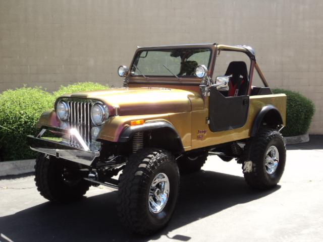 1986 JEEP CJ-7 CUSTOM 2 DOOR SOFT TOP