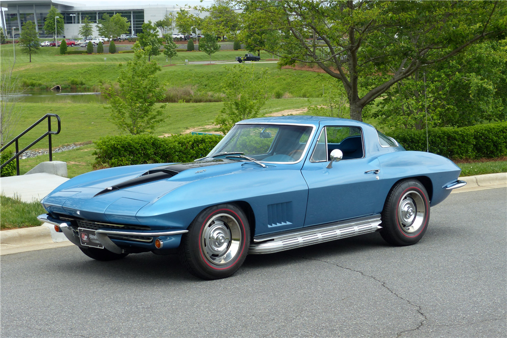 1967 CHEVROLET CORVETTE 427/390