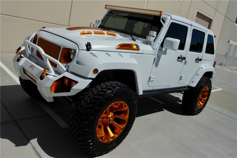 2017 JEEP WRANGLER UNLIMITED CUSTOM SUV