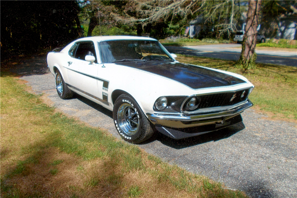 1969 FORD MUSTANG BOSS 302 FASTBACK