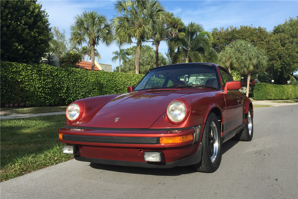 1977 PORSCHE 911S 