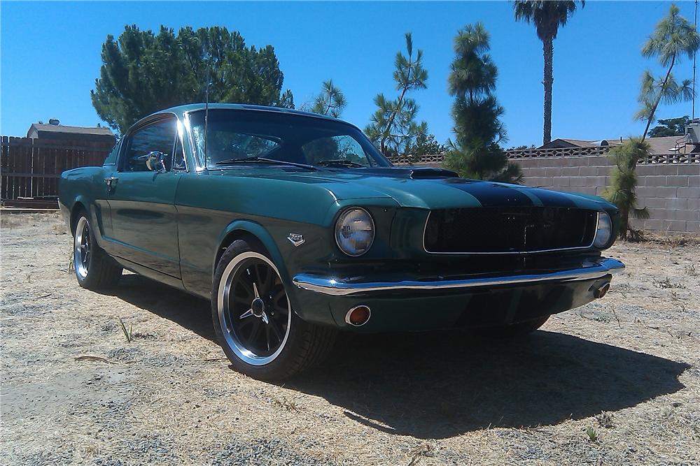 1965 FORD MUSTANG CUSTOM 2 DOOR FASTBACK
