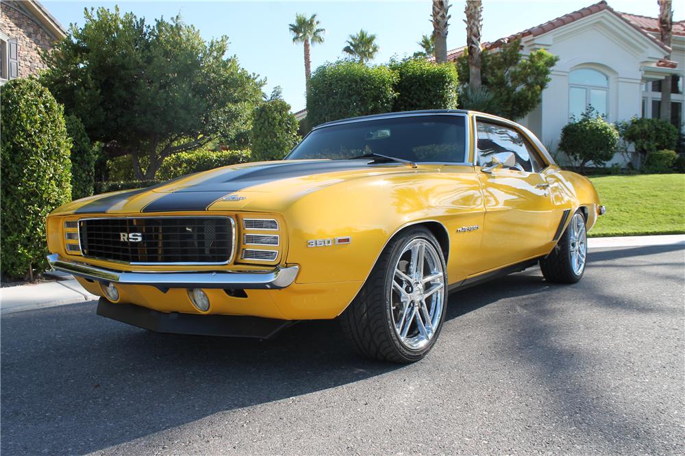 1969 CHEVROLET CAMARO CUSTOM 2 DOOR COUPE