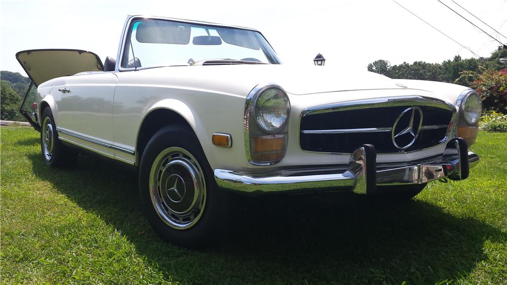 1969 MERCEDES-BENZ 280SL CONVERTIBLE