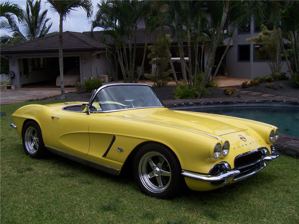 1962 CHEVROLET CORVETTE CUSTOM CONVERTIBLE