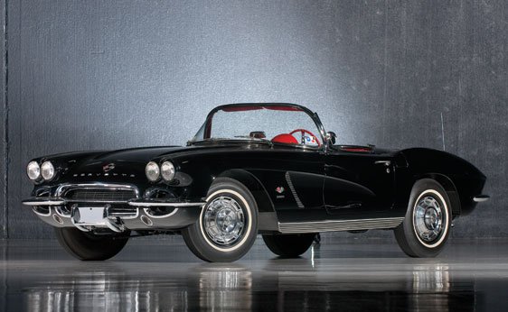 1962 CHEVROLET CORVETTE CONVERTIBLE