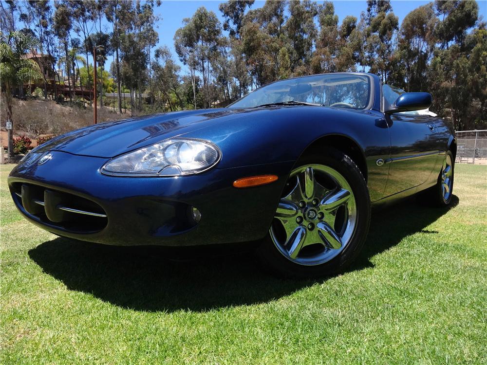 1999 JAGUAR XK8 CONVERTIBLE