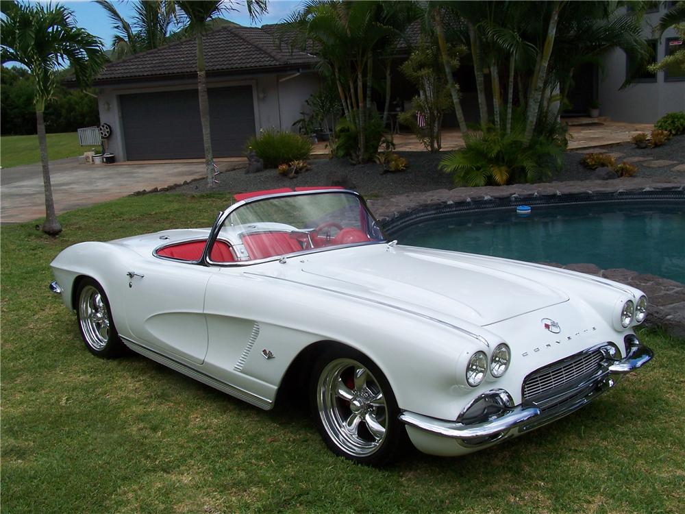 1962 CHEVROLET CORVETTE CUSTOM CONVERTIBLE