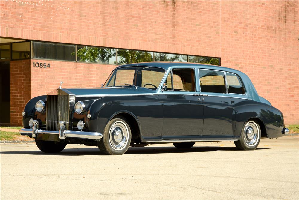 1962 ROLLS-ROYCE PHANTOM V LIMOUSINE