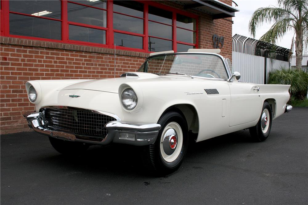 1957 FORD THUNDERBIRD 