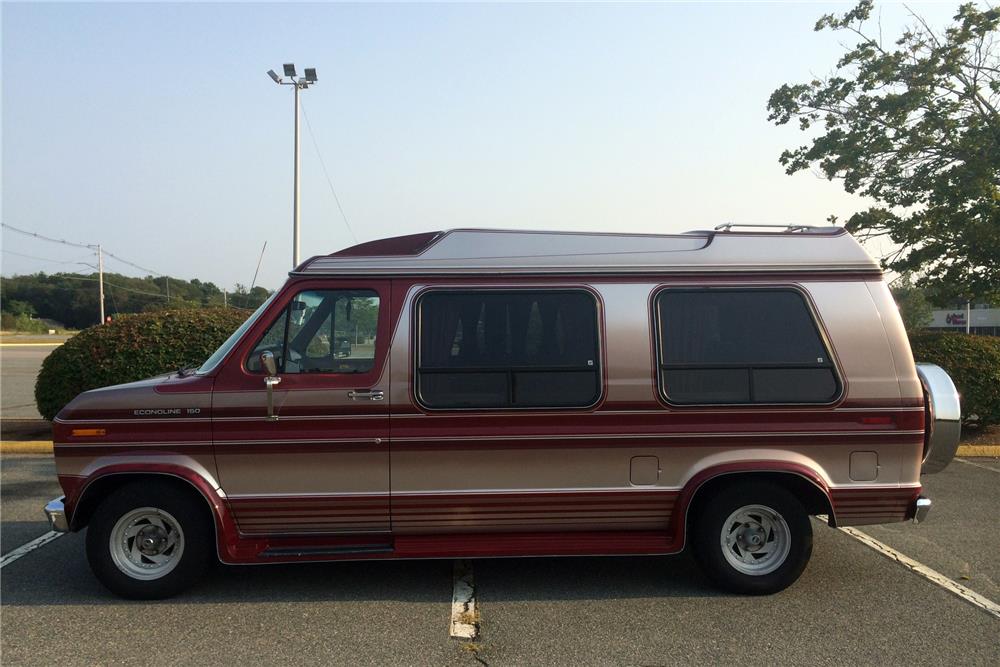 1989 FORD ECONOLINE VAN