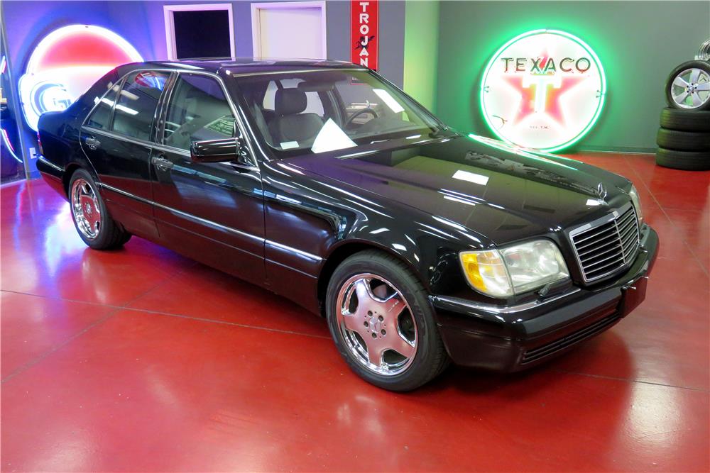 1998 MERCEDES-BENZ S320 4 DOOR SEDAN