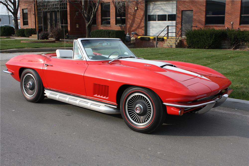 1967 CHEVROLET CORVETTE CONVERTIBLE