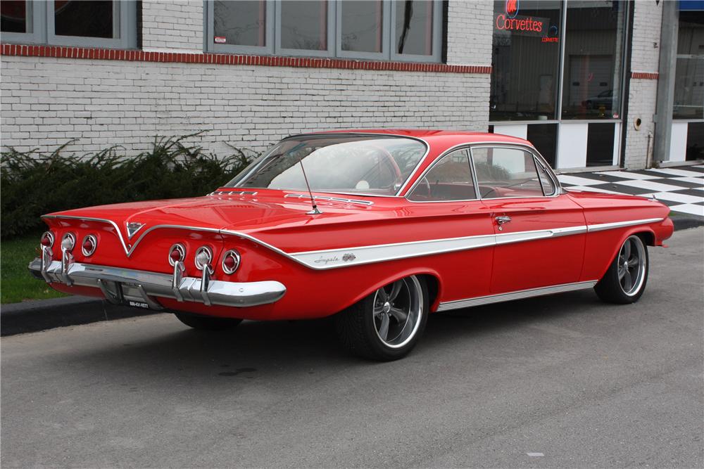 1961 CHEVROLET IMPALA CUSTOM 2 DOOR HARDTOP