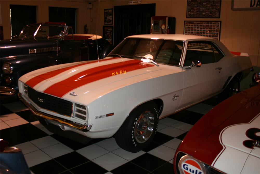 1969 CHEVROLET CAMARO INDY PACE CAR 2 DOOR COUPE