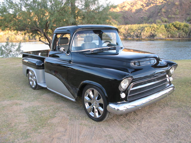 1955 CHEVROLET 3100 CUSTOM PICKUP