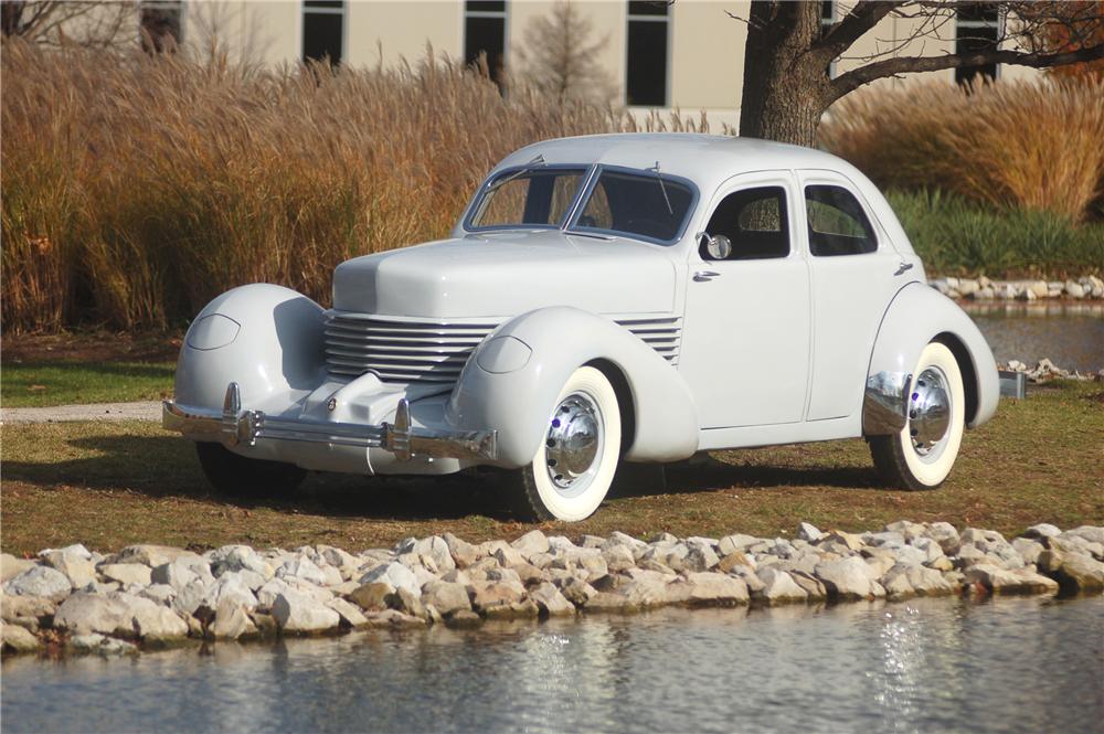 1937 CORD 812 WESTCHESTER SEDAN