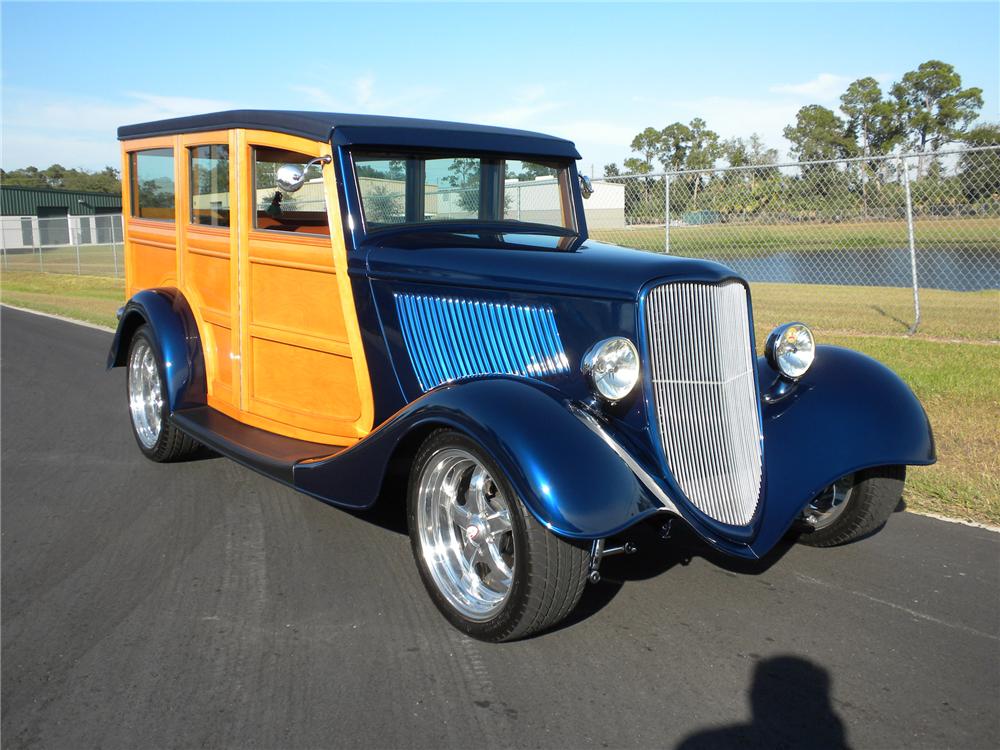 1934 FORD CUSTOM WOODY WAGON