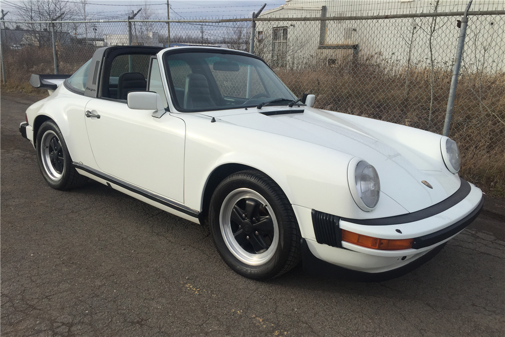 1983 PORSCHE 911 SC TARGA