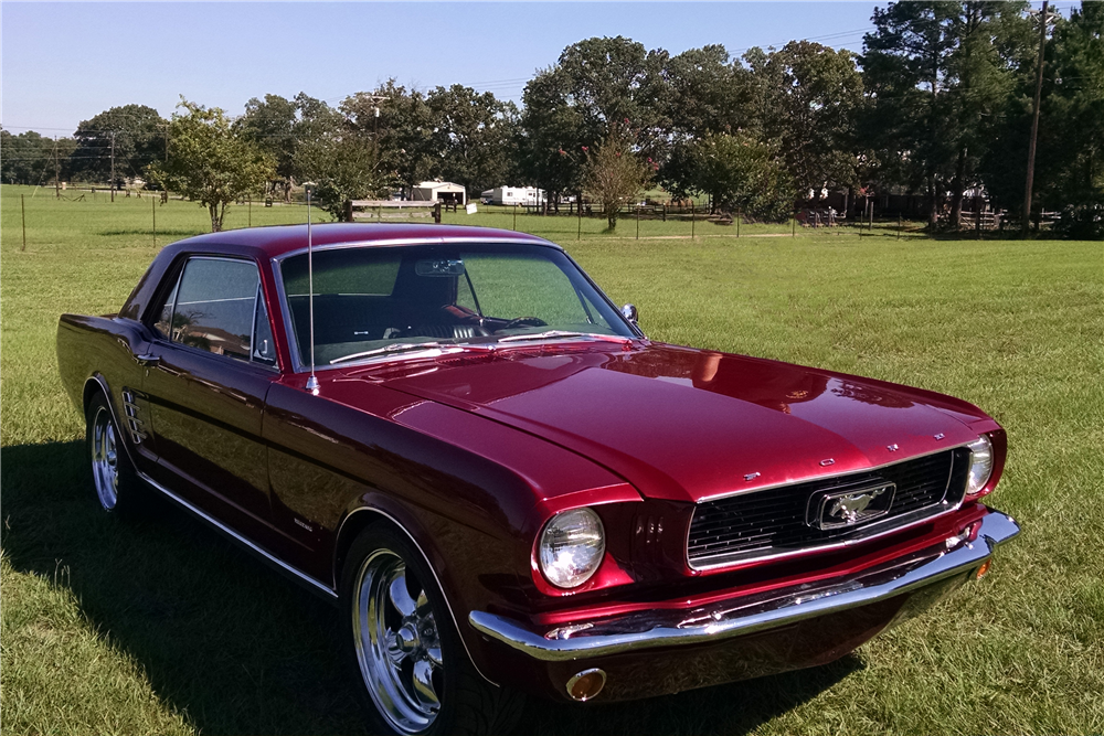 1966 FORD MUSTANG CUSTOM COUPE