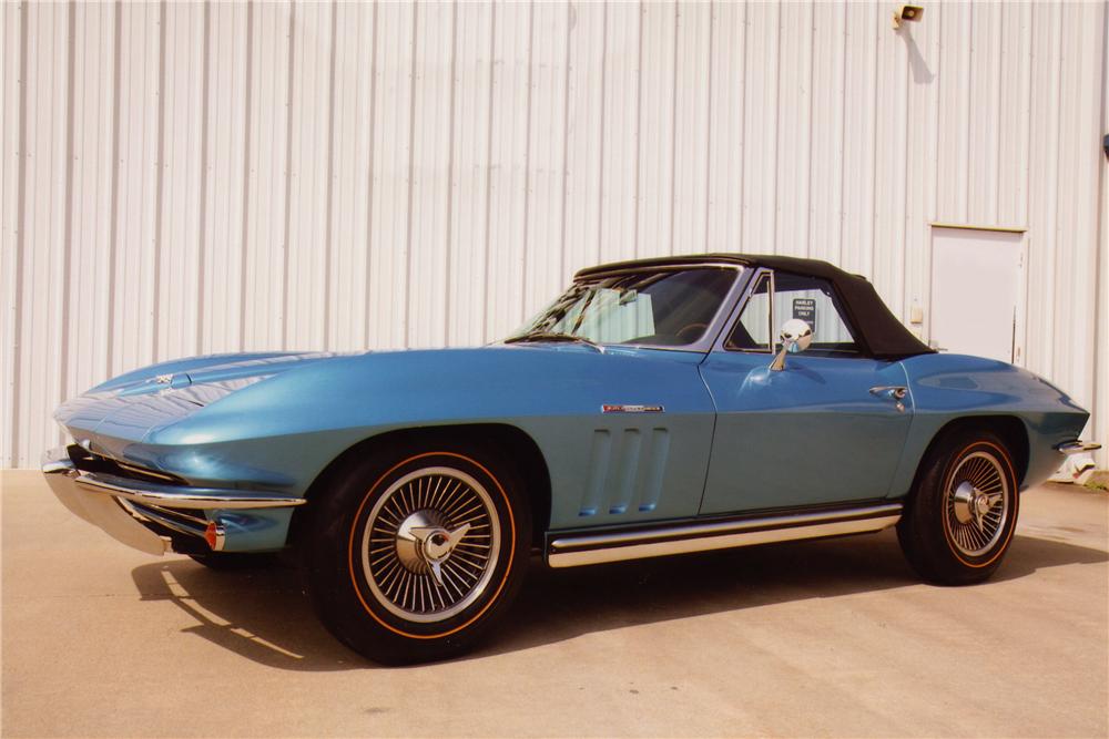 1965 CHEVROLET CORVETTE CONVERTIBLE