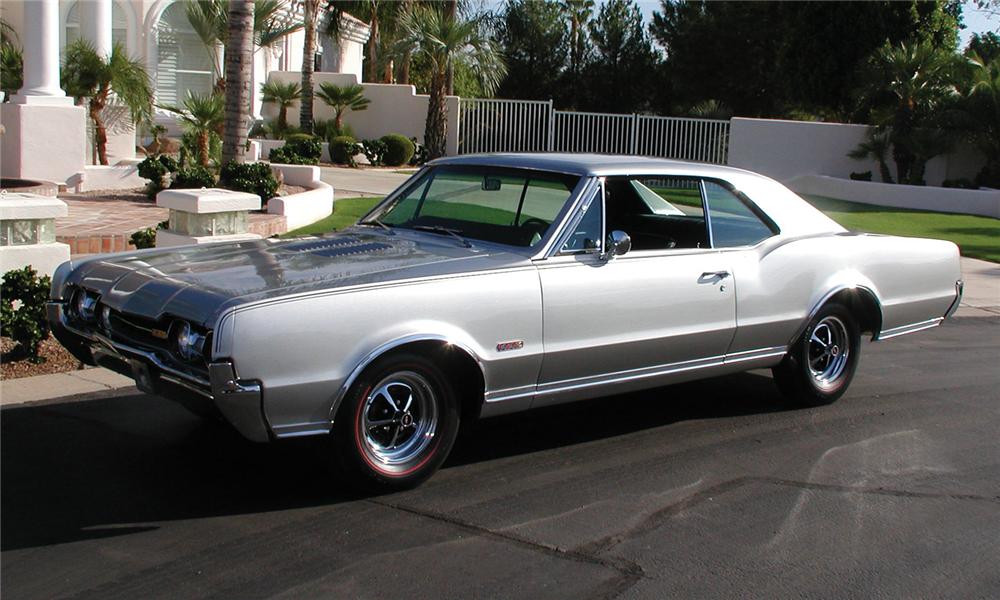 1967 OLDSMOBILE 442 2 DOOR HARDTOP