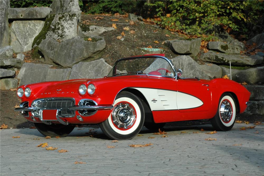 1961 CHEVROLET CORVETTE CONVERTIBLE