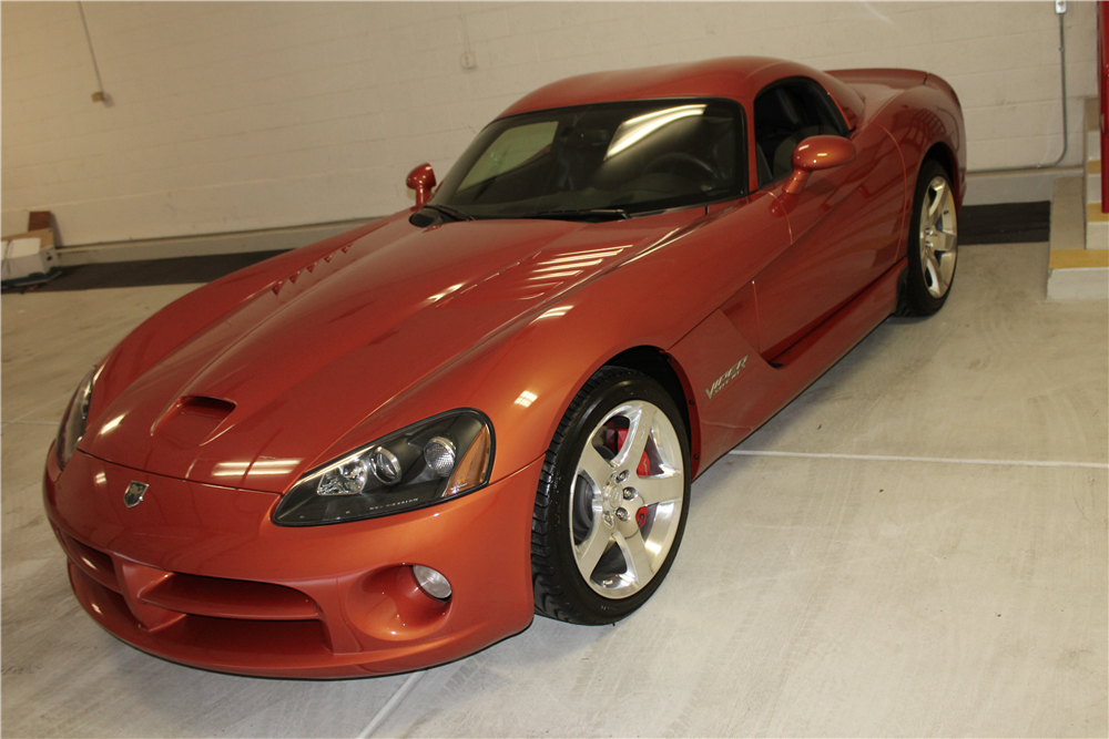 2006 DODGE VIPER SRT/10 