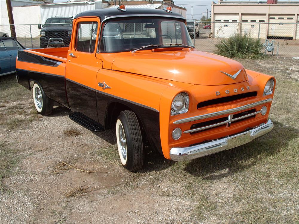 1957 DODGE D-100 SWEPTSIDE HEMI PICK UP