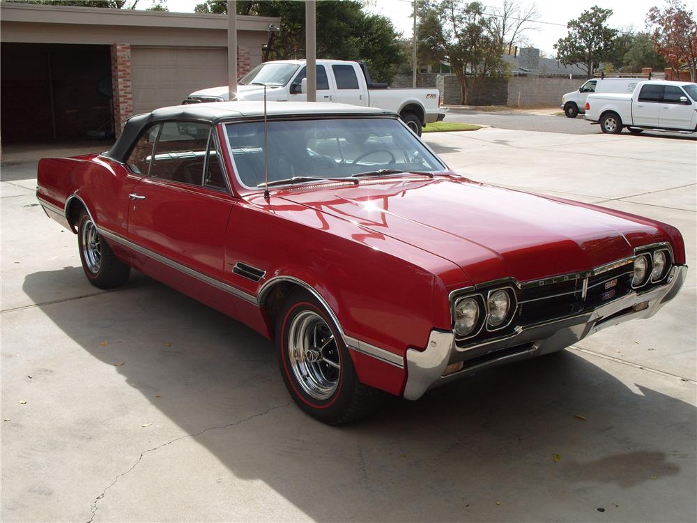 1966 OLDSMOBILE 442 CONVERTIBLE