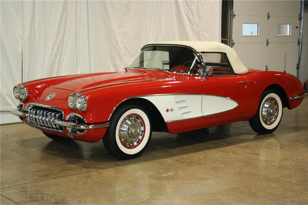 1960 CHEVROLET CORVETTE CONVERTIBLE