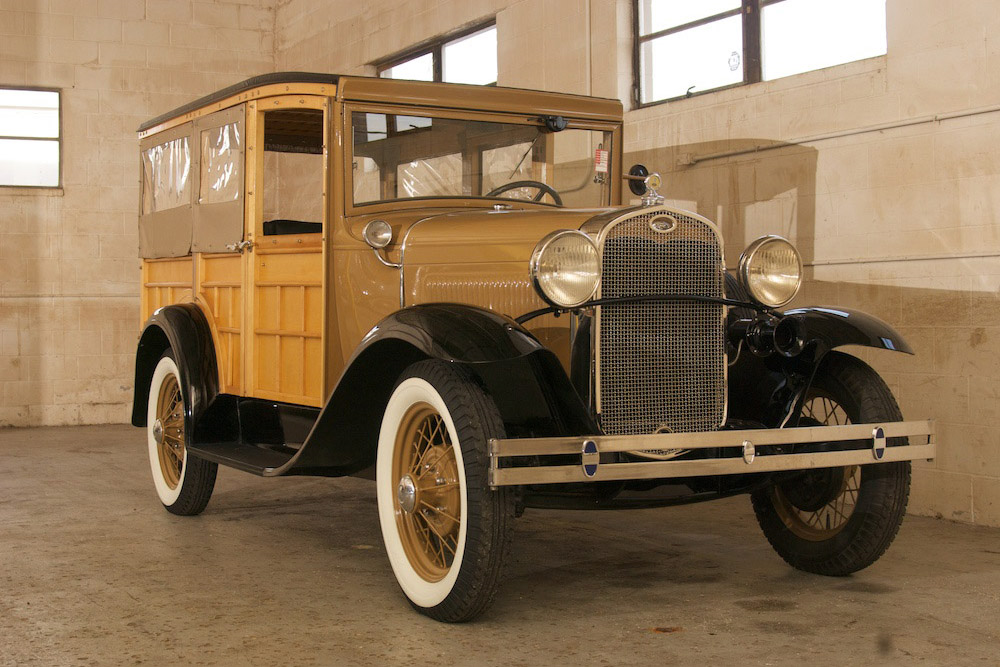 1931 FORD MODEL A WOODY WAGON