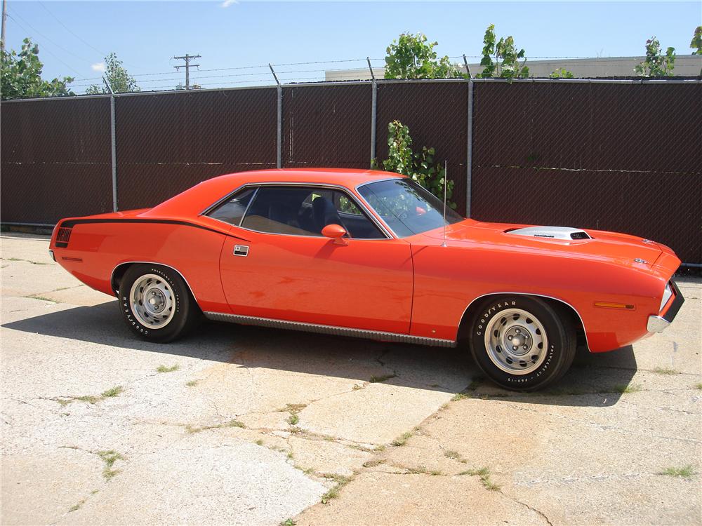 1970 PLYMOUTH CUDA 2 DOOR HARDTOP