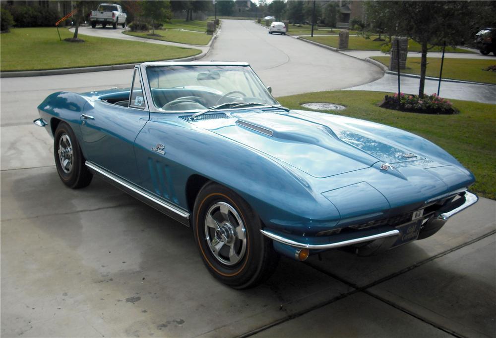 1966 CHEVROLET CORVETTE CONVERTIBLE