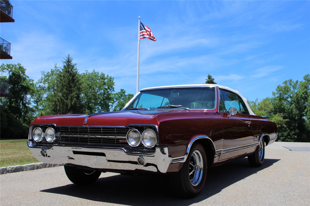 1965 OLDSMOBILE 442 CONVERTIBLE