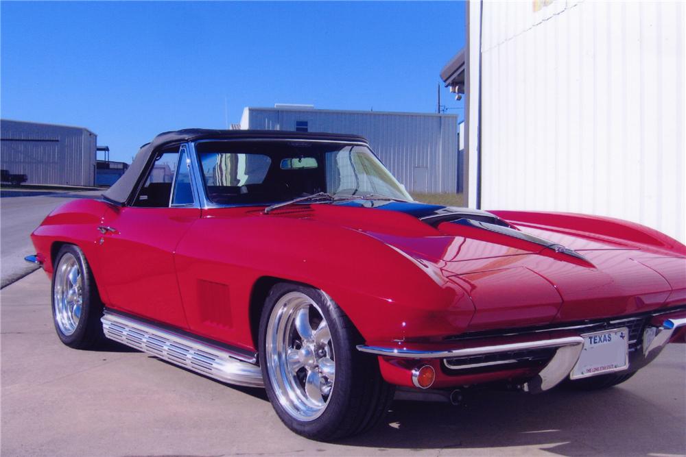 1967 CHEVROLET CORVETTE CUSTOM CONVERTIBLE