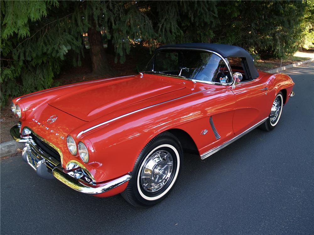 1962 CHEVROLET CORVETTE CONVERTIBLE