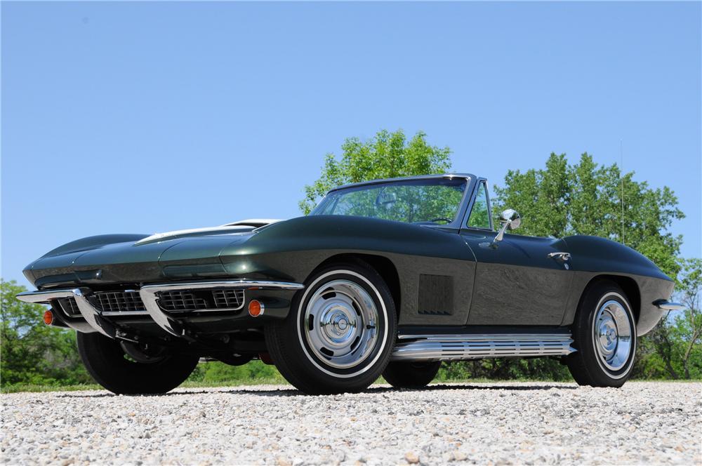 1967 CHEVROLET CORVETTE CONVERTIBLE