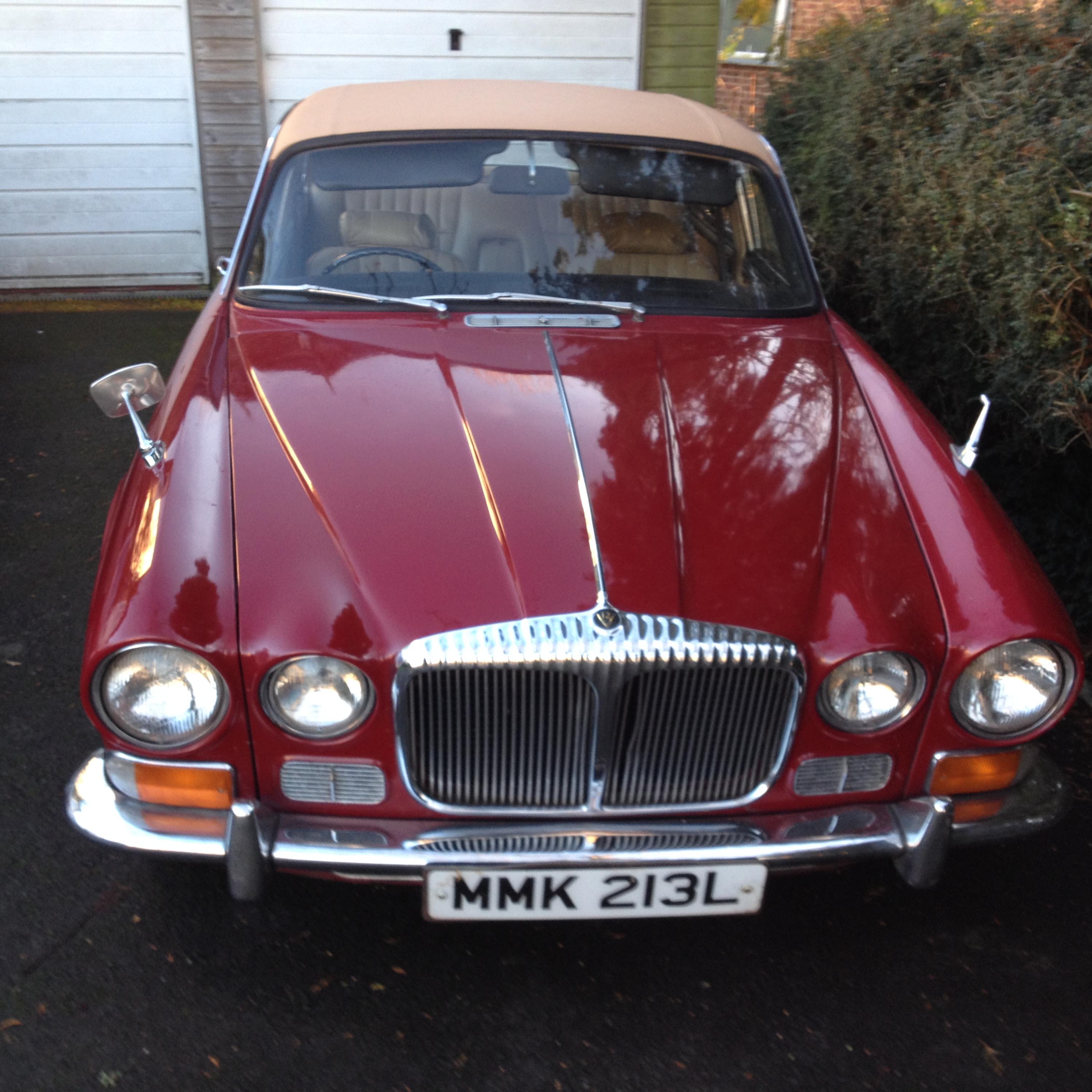 1972 Daimler Double Six SWB