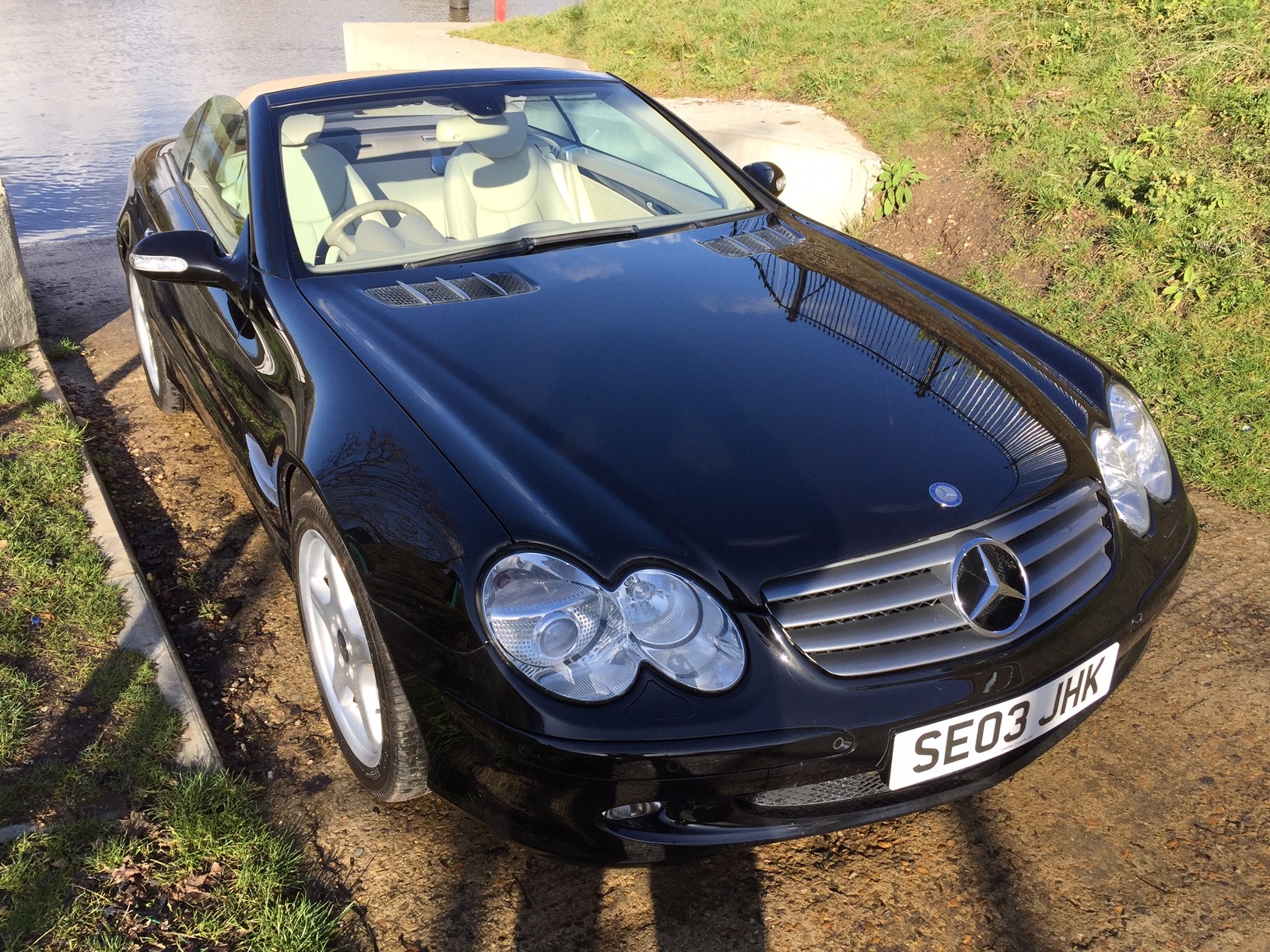 2003 Mercedes SL 350