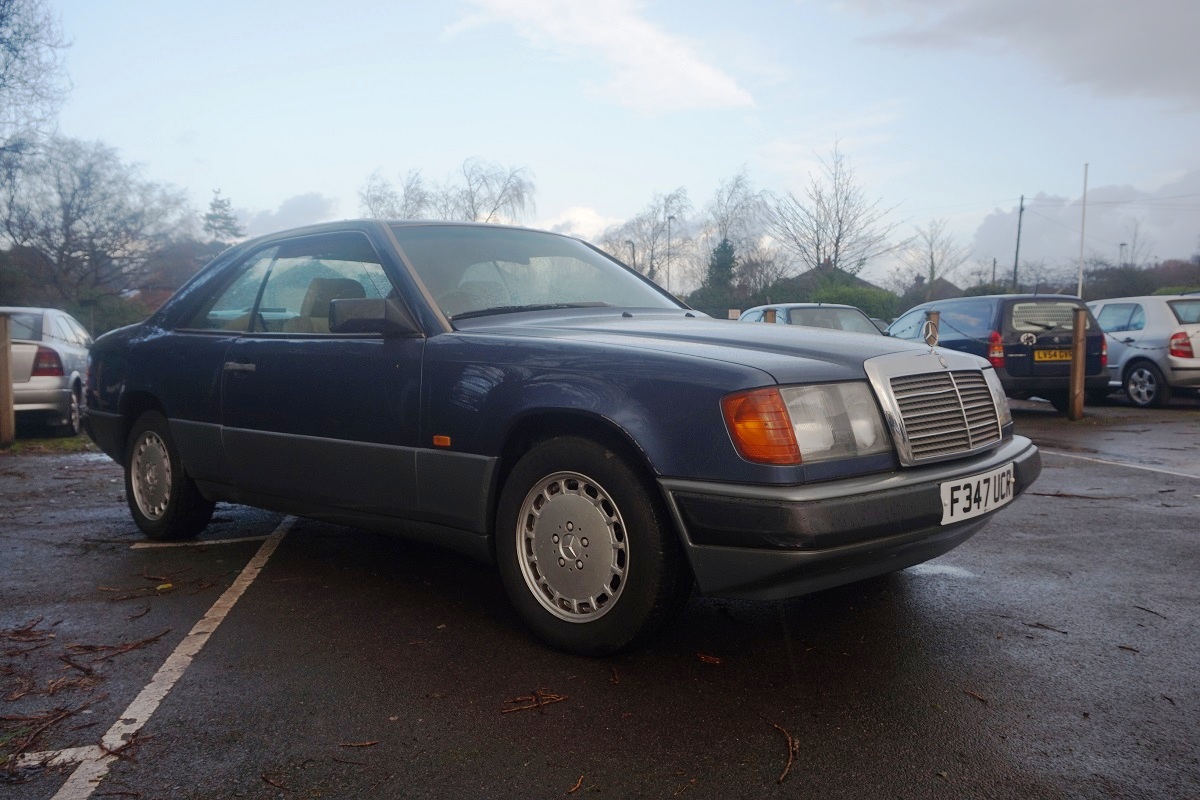 Mercedes 300 CE Auto 1988
