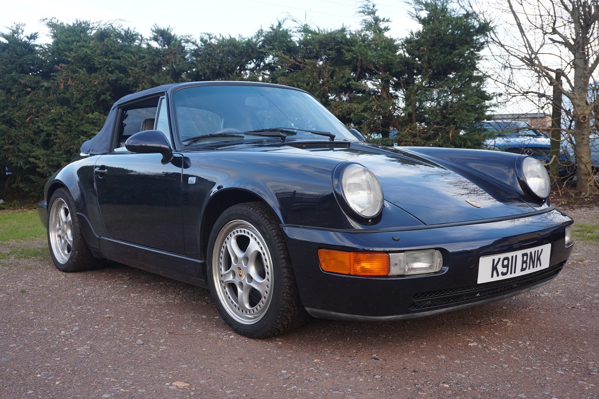 Porsche 911 Carrera 2 Cabrio A 1993