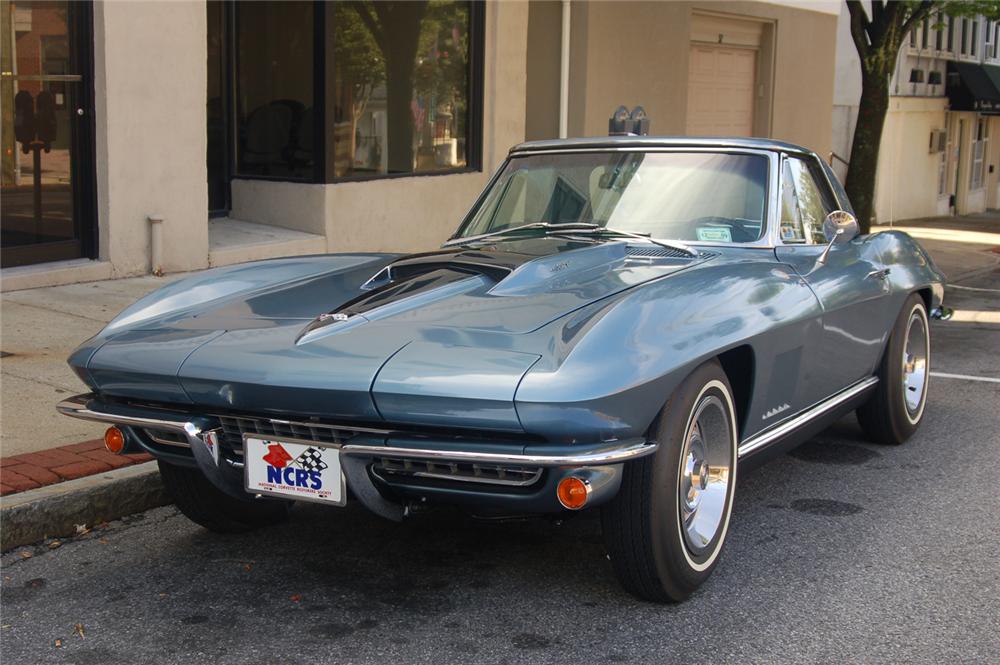 1967 CHEVROLET CORVETTE CONVERTIBLE