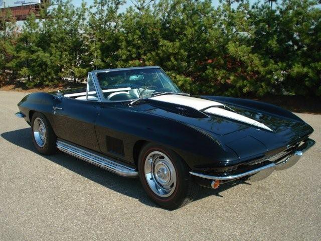 1967 CHEVROLET CORVETTE CONVERTIBLE