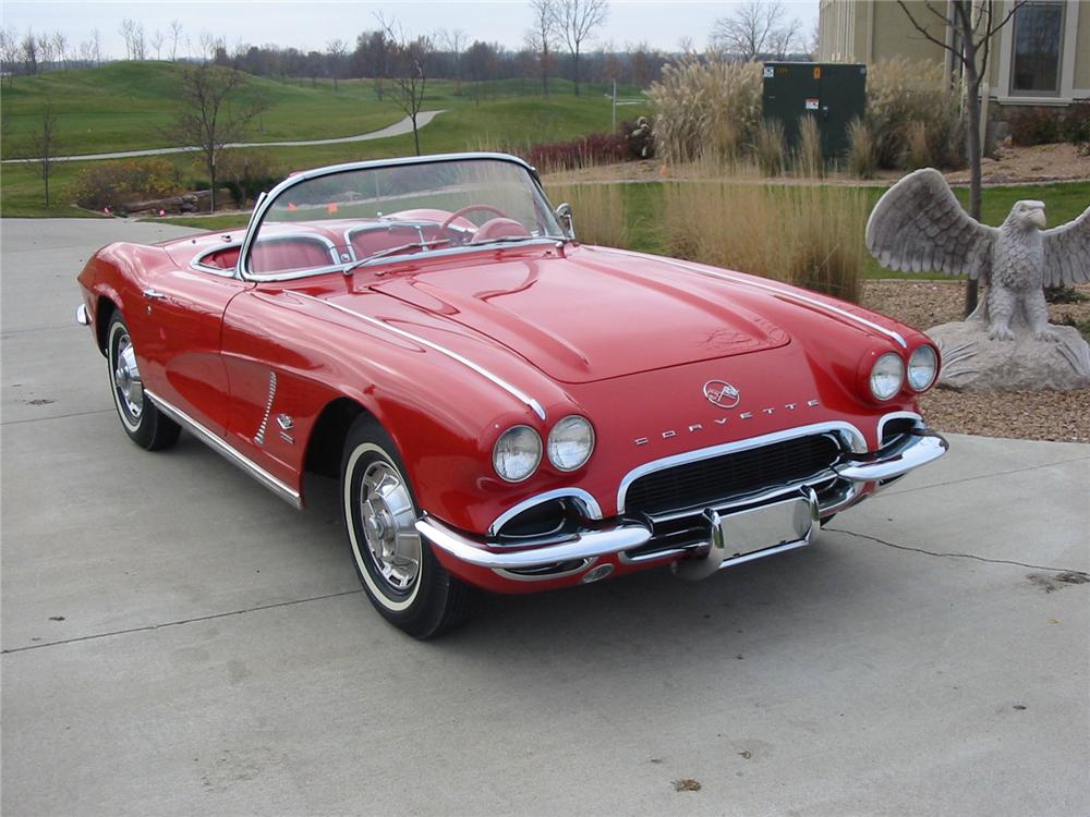 1962 CHEVROLET CORVETTE CONVERTIBLE