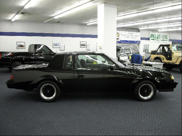 1987 BUICK GNX 2 DOOR COUPE