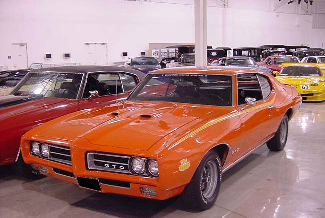 1969 PONTIAC GTO JUDGE 2 DOOR HARDTOP RE-CREATION