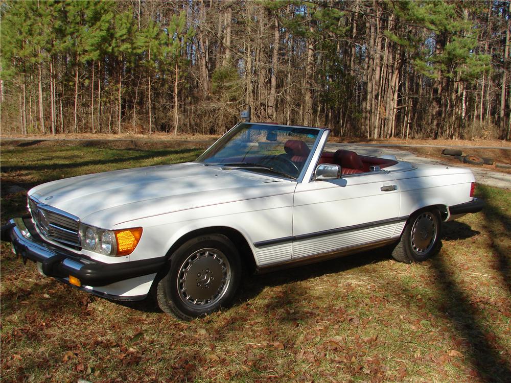 1987 MERCEDES-BENZ 560SL CONVERTIBLE